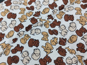 Nahaufnahme unseres Körnerkissens mit niedlichen Labradorwelpen als Motiv.