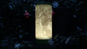 personalisierte Fotolampe mit pastellgrünem Deckel und Sockel